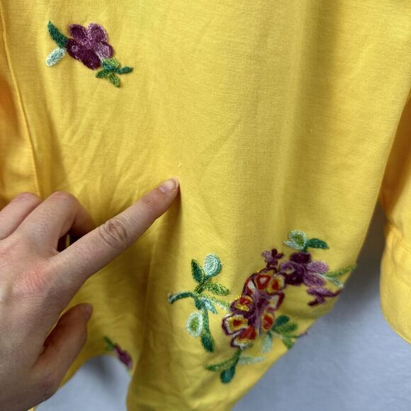 Fig & Flower Anthropologie Yellow Embroidered Button Up Roll Tab Top Women’s XL - Picture 10 of 15